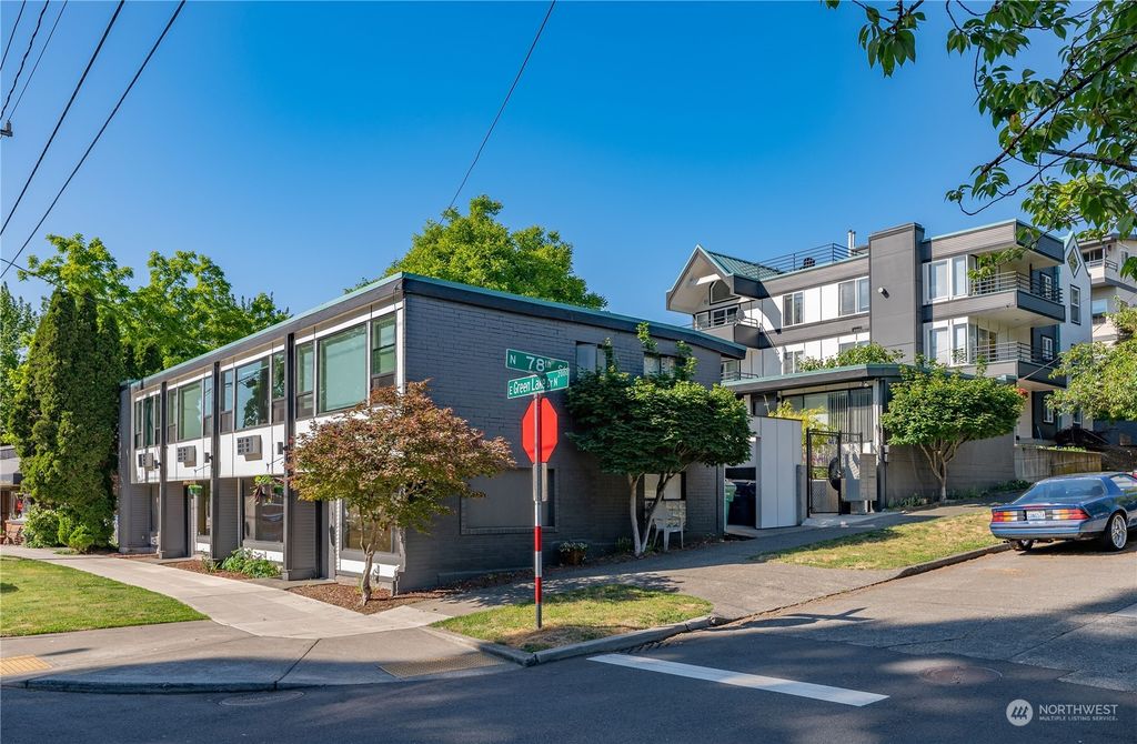 Photo of 2010 N 78th Street, Seattle, WA 98103 (MLS # 2171731)