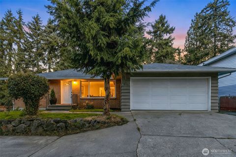 Photo of 836 SW 128th Street, Seattle, WA 98146 (MLS # 2441007)