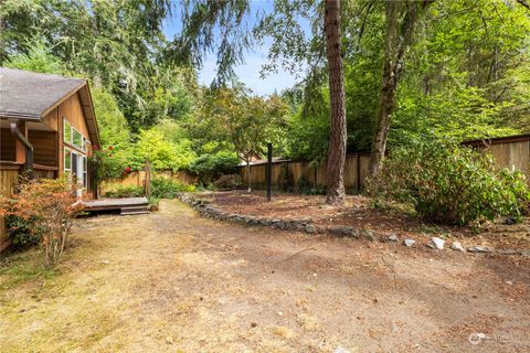 A home in Anderson Island