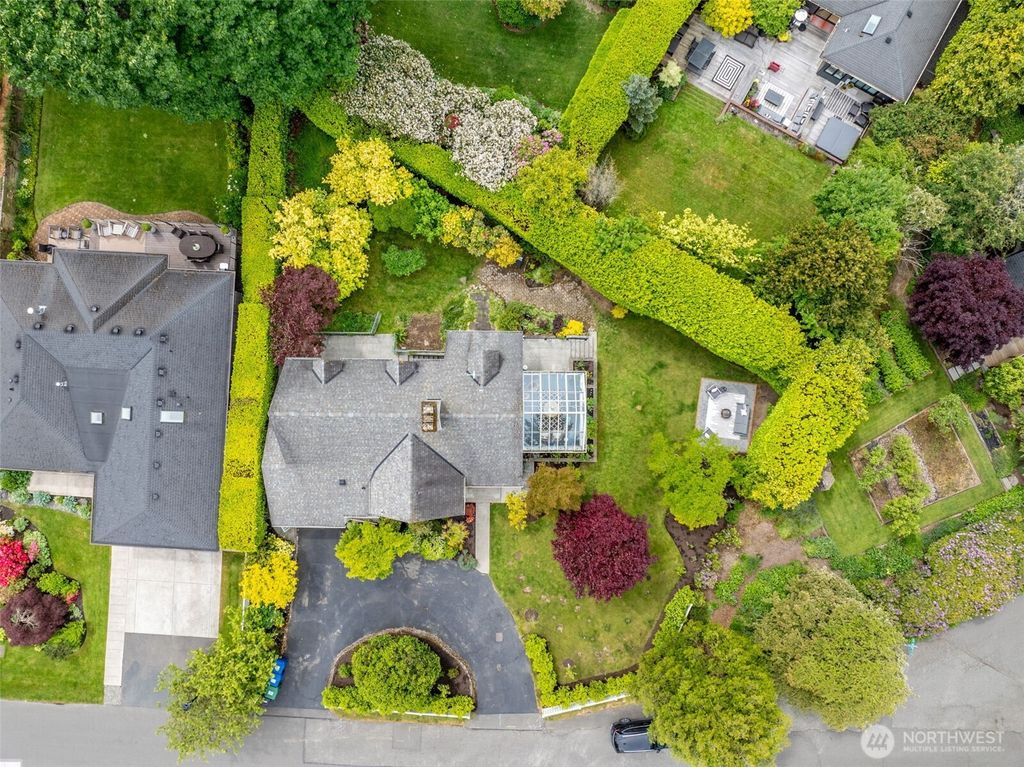 Photo of 10053 15th Avenue NW, Seattle, WA 98177 (MLS # 2376314)