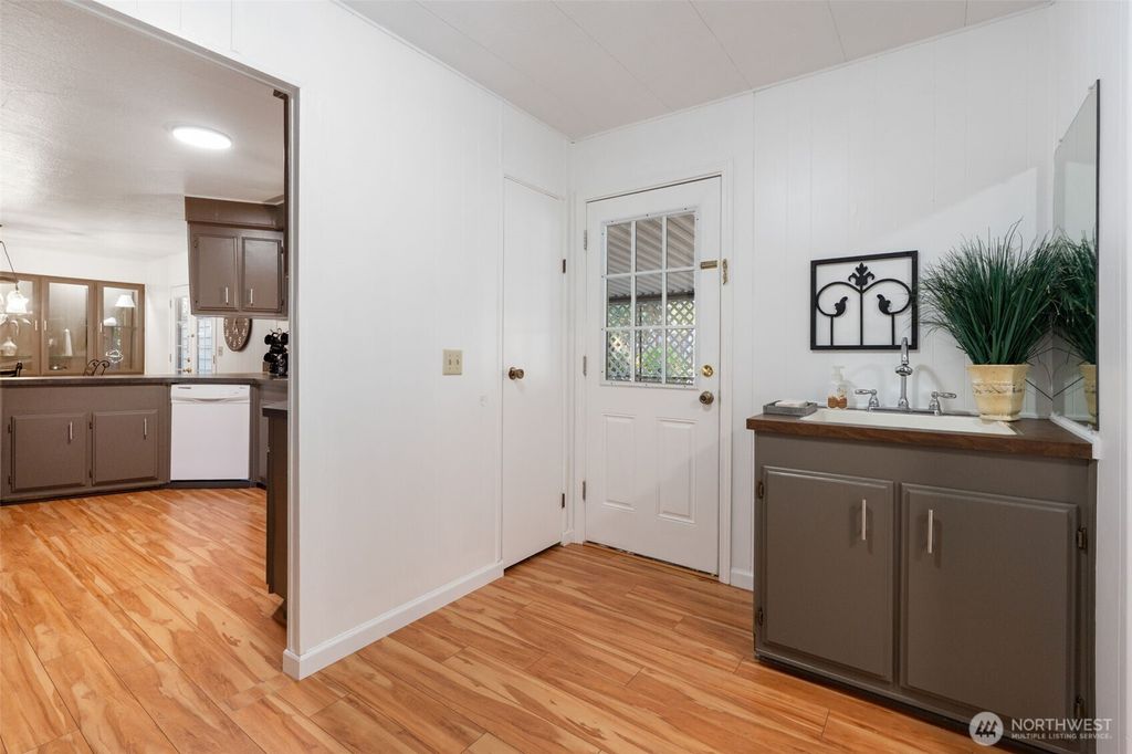 Photo of 5516 Chelan Lane SE, Lacey, WA 98503 (MLS # 2501689)