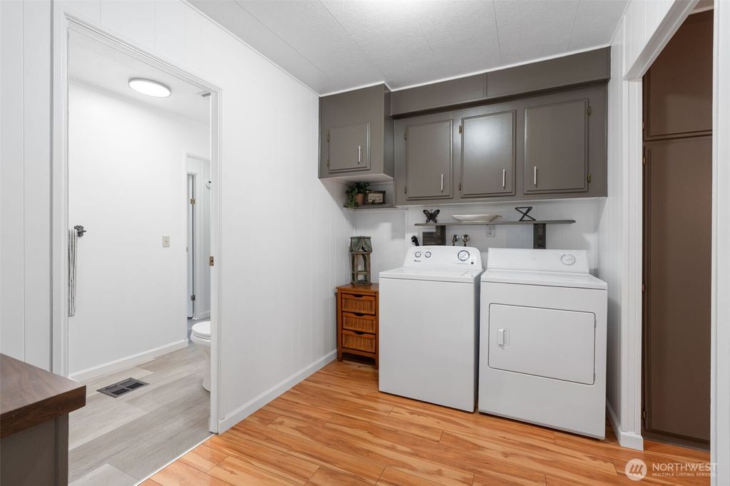 Photo of 5516 Chelan Lane SE, Lacey, WA 98503 (MLS # 2501689)