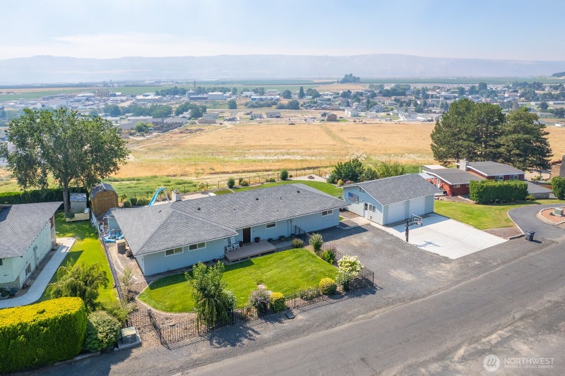 225 NE Widmer Drive