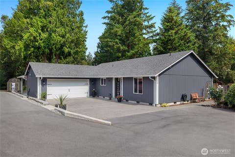 Photo of 6424 75th Avenue NE, Olympia, WA 98516 (MLS # 2573019)