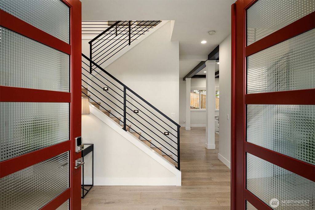 Photo of 6020 147th Place SE, Bellevue, WA 98006 (MLS # 2513003)