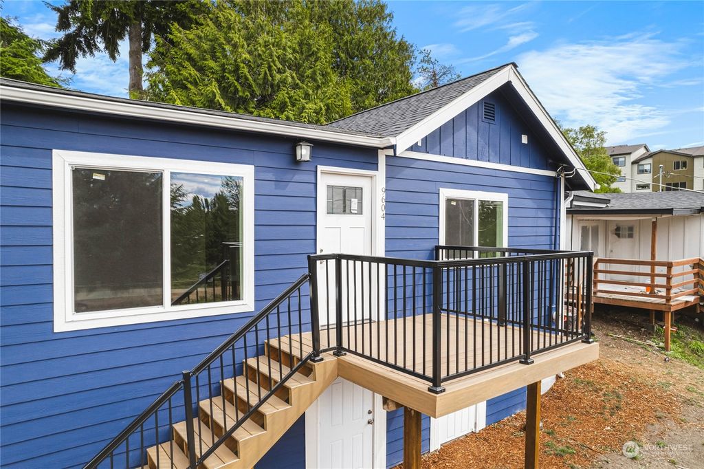 Photo of 9604 11TH Avenue SW, Seattle, WA 98106 (MLS # 2280422)