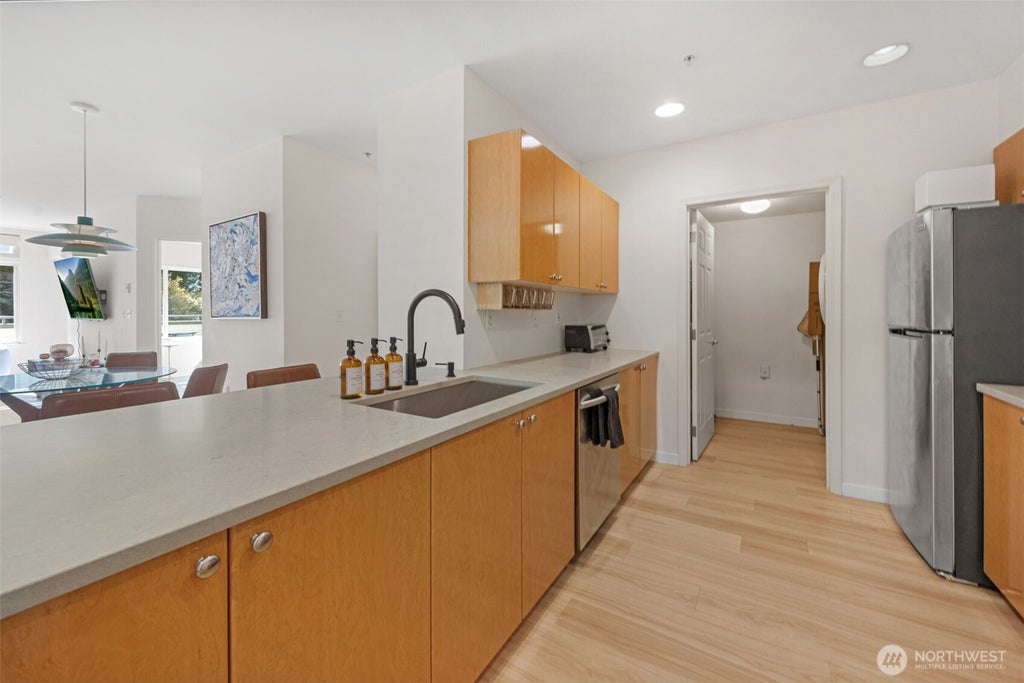 Photo of 18 Dravus Street #210, Seattle, WA 98109 (MLS # 2585880)