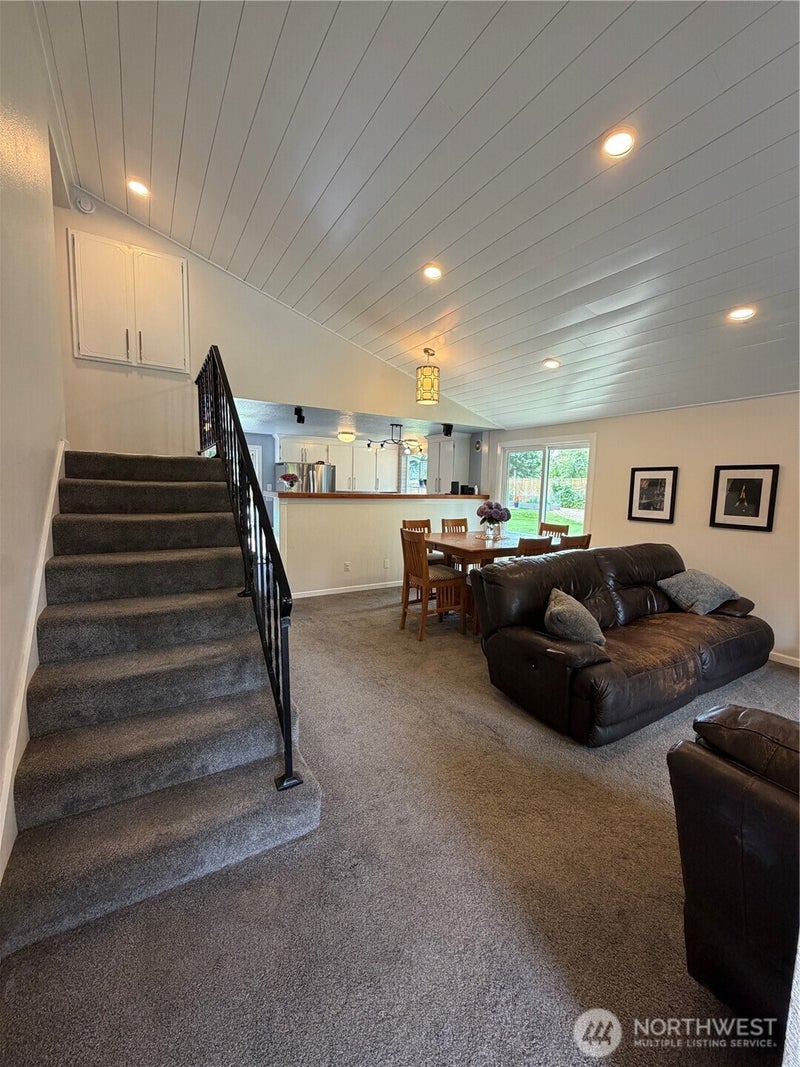 8304 55th Street W