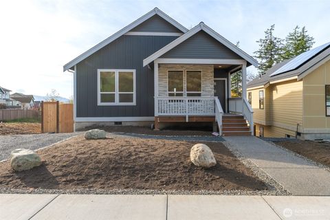 Photo of 4417 Blackstone Way, Bellingham, WA 98226 (MLS # 2454560)