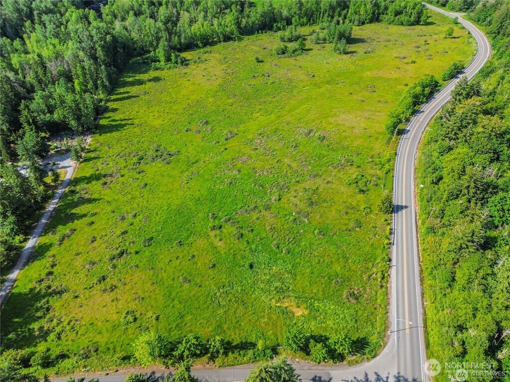 10929 352nd Street E