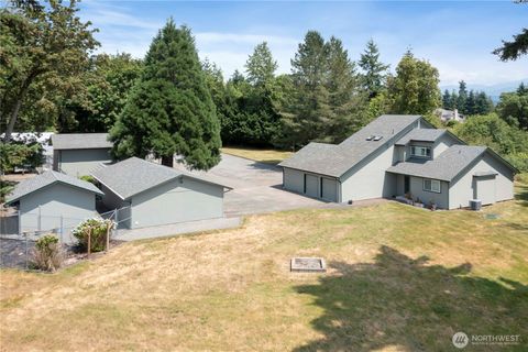 Photo of 21806 168th Street E, Orting, WA 98360 (MLS # 2479353)