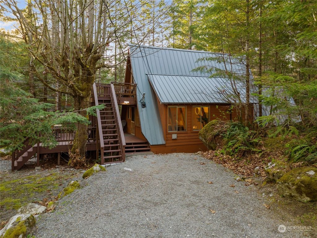 Photo of 11857 Tye River Road Road NE, Skykomish, WA 98288 (MLS # 2224114)