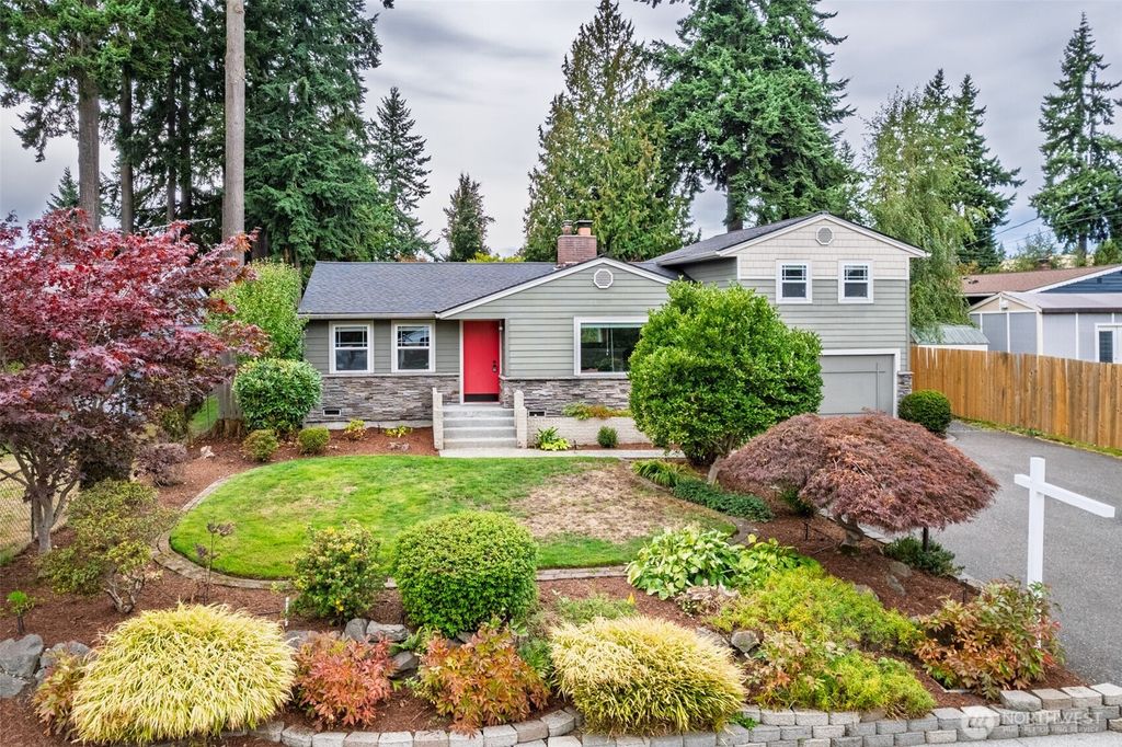 Photo of 20418 61st Place W, Lynnwood, WA 98036 (MLS # 2440024)