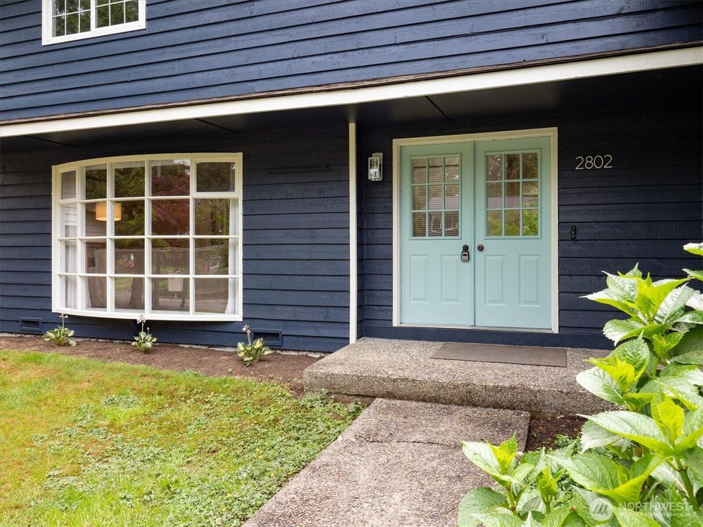 Photo of 2802 164th Place SE, Bothell, WA 98012 (MLS # 2529628)