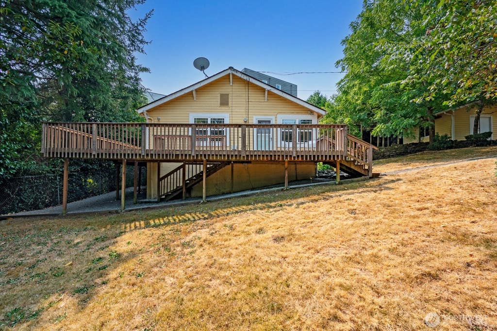 Photo of 10440 20th Avenue S, Seattle, WA 98168 (MLS # 2561436)