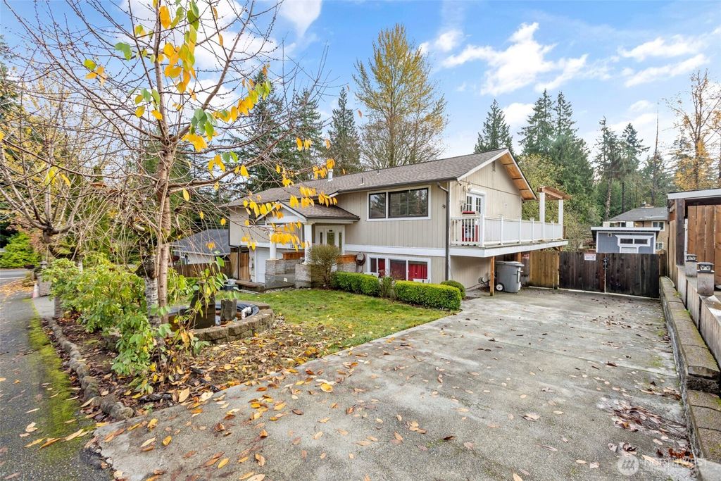 Photo of 12235 SE 199th Street, Kent, WA 98031 (MLS # 2455648)