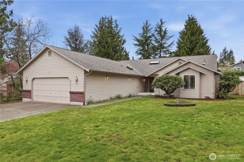 Photo of 824 151st Place SW, Lynnwood, WA 98087 (MLS # 2506545)