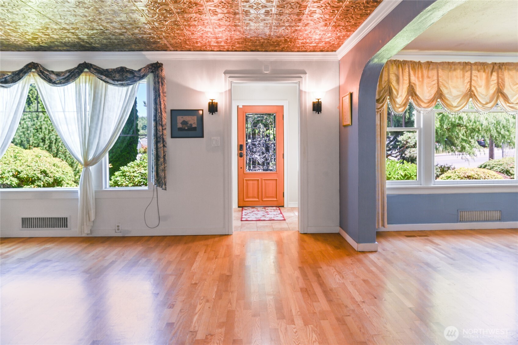 517 S 3rd Street