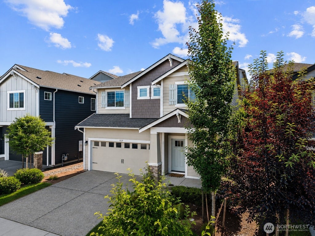 Photo of 929 121st Avenue SE, Lake Stevens, WA 98258 (MLS # 2541096)