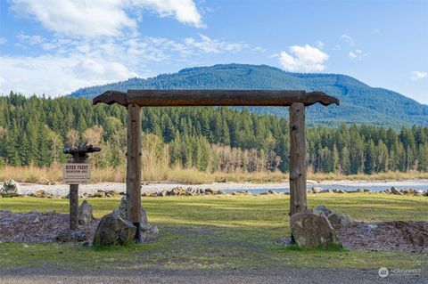 A home in Packwood