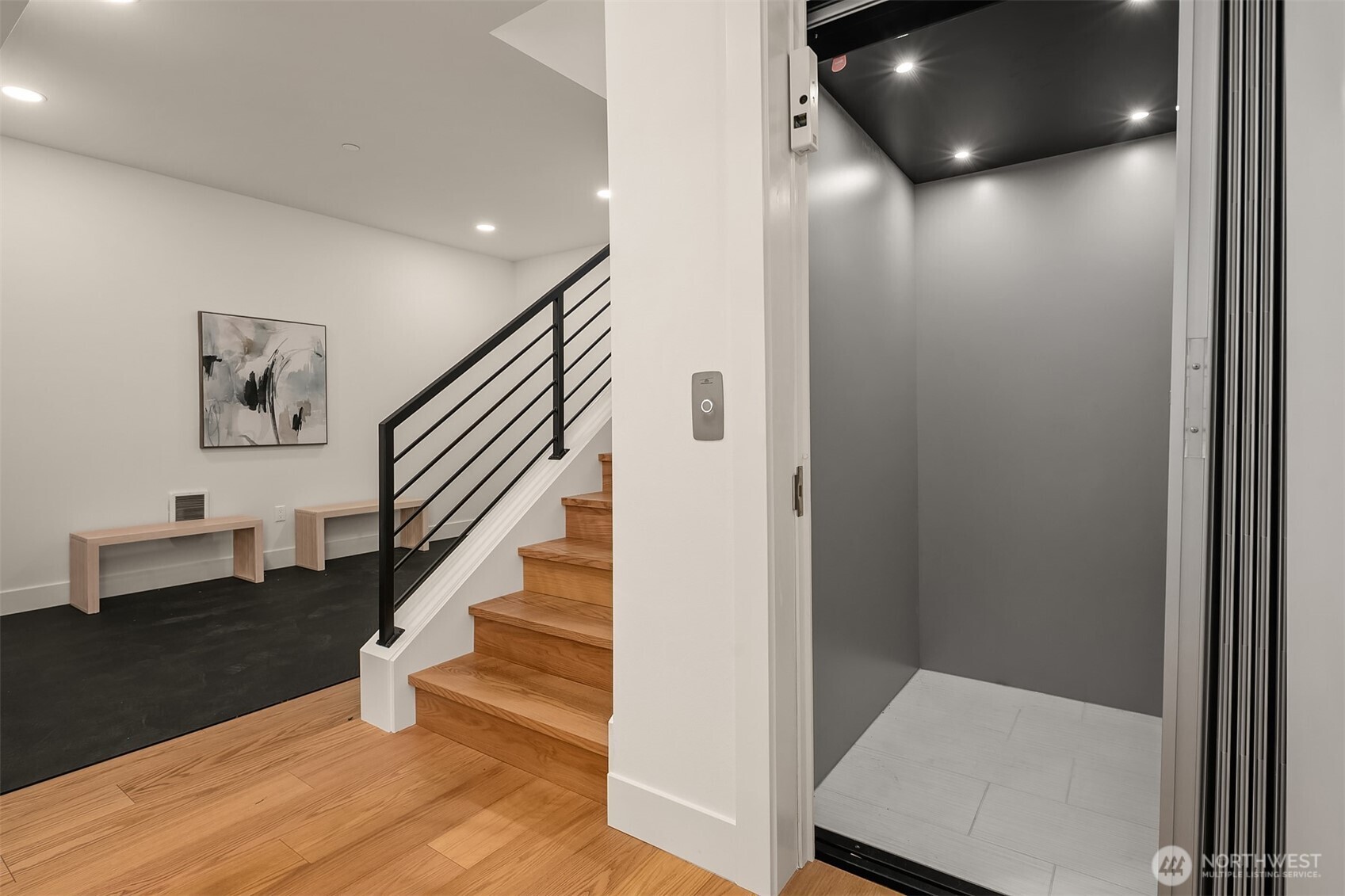 11909 90th Avenue NE