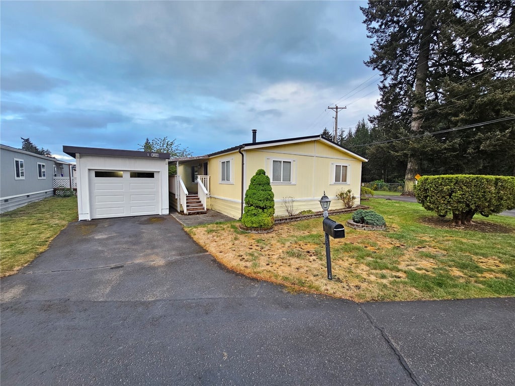 Photo of 20727 8th Avenue Ct E #1, Spanaway, WA 98387 (MLS # 2597073)