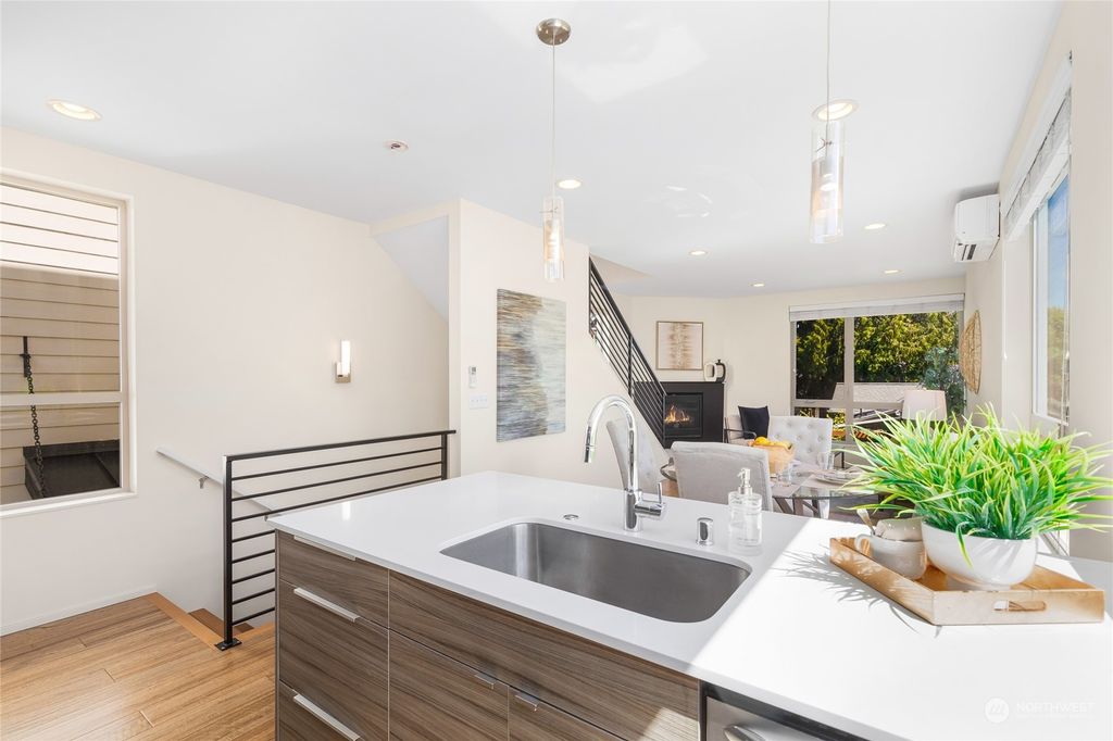 Photo of 812 24th Avenue S, Seattle, WA 98144 (MLS # 2236703)