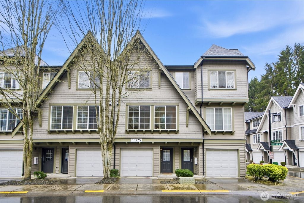 Photo of 18275 NE 97th Way #103, Redmond, WA 98052 (MLS # 2501649)