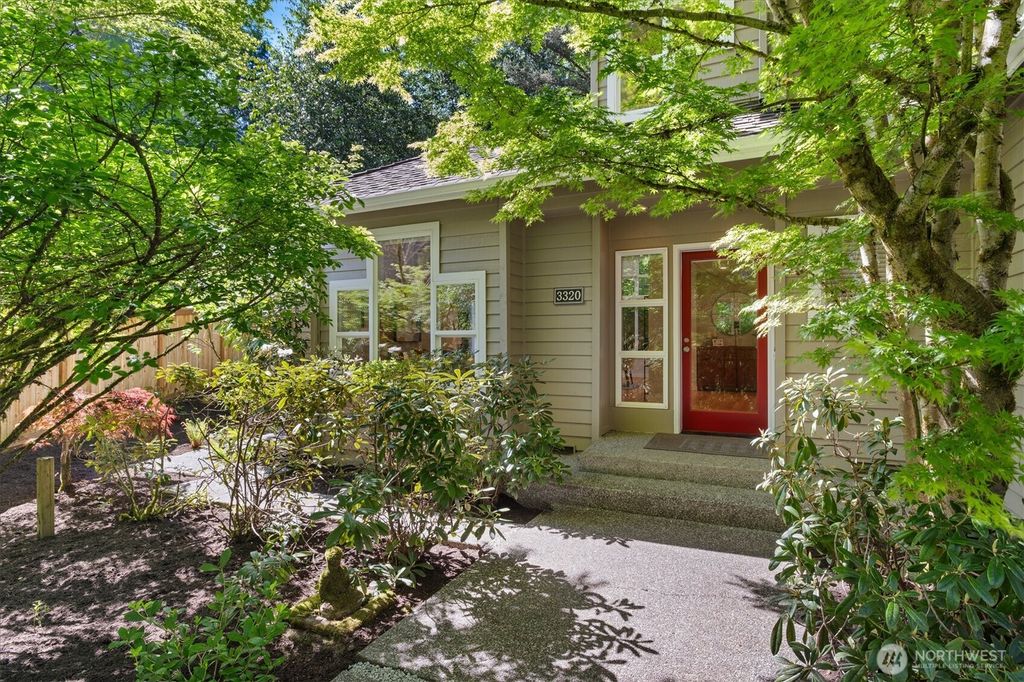 Photo of 3320 165th Place NE, Bellevue, WA 98008 (MLS # 2507947)