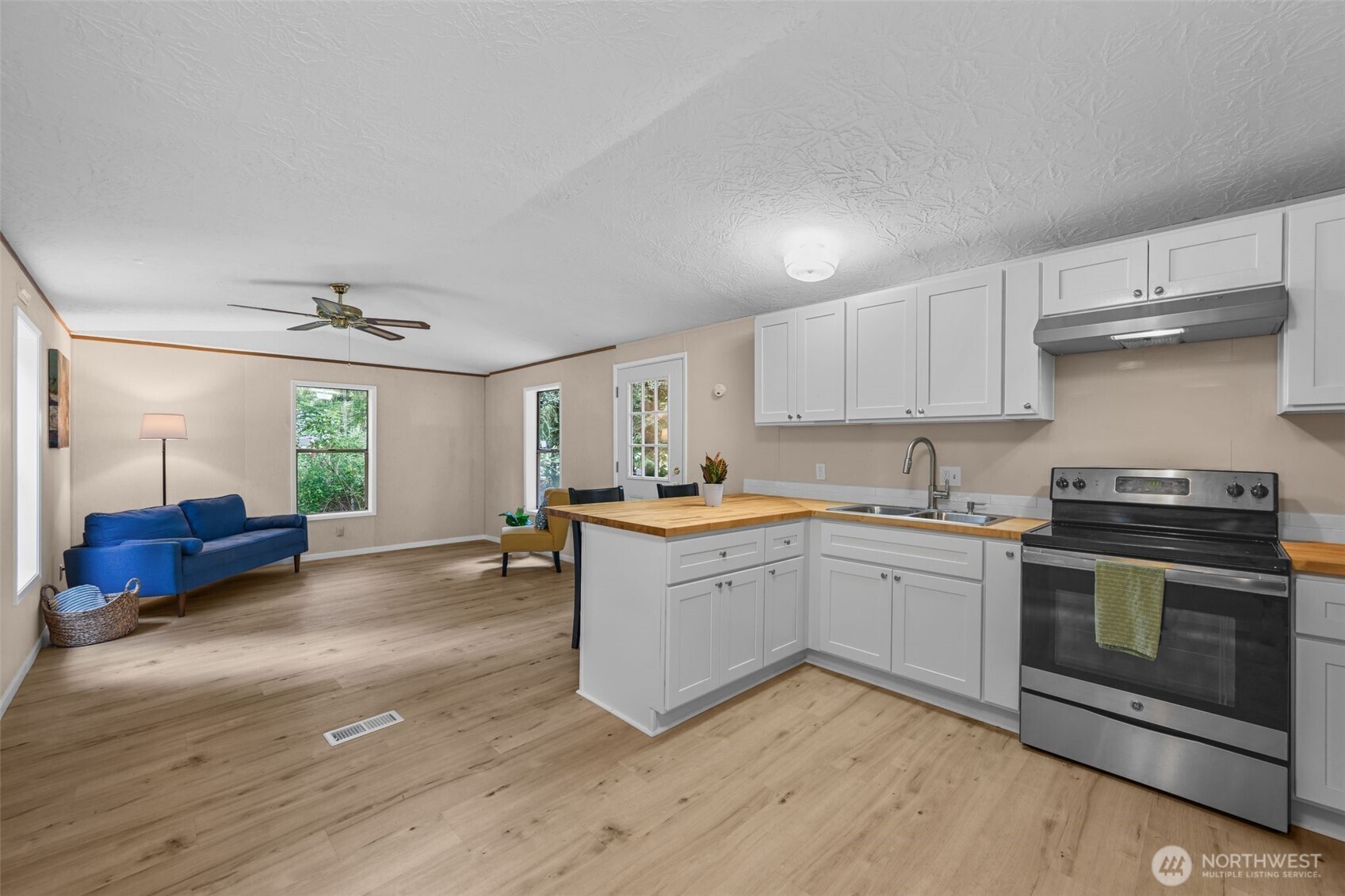 260 E Tahuya Drive