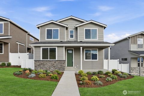 Photo of 2134 Plumridge Court, Wenatchee, WA 98801 (MLS # 2471661)