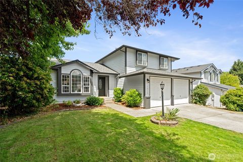 Photo of 1513 198th Street E, Spanaway, WA 98387 (MLS # 2553192)