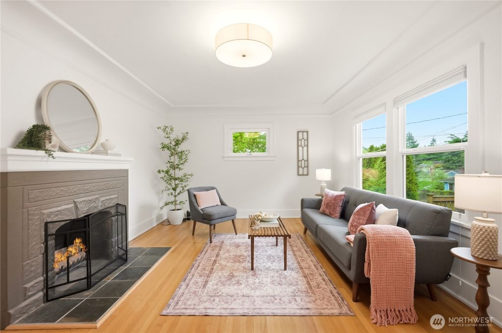 Photo of 2208 NE 75th Street, Seattle, WA 98115 (MLS # 2514376)