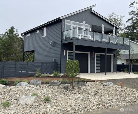 A home in Ocean Shores