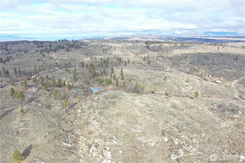 372 Cameron Lake Loop Road