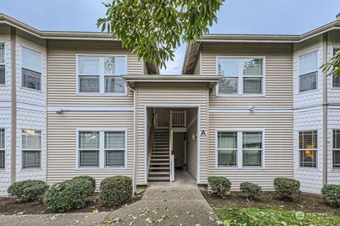 10025 9th Avenue W Unit A201, Everett, WA 98204 - MLS#: 2315986