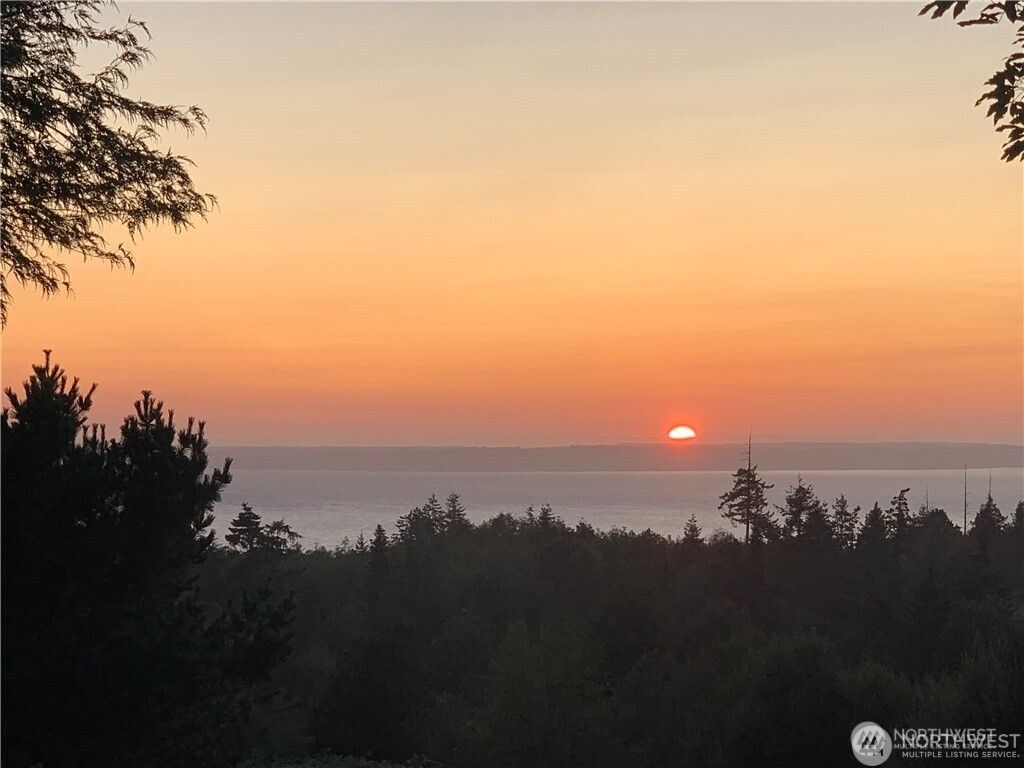 Photo of 673 Majestic View Lane, Camano Island, WA 98282 (MLS # 2543414)