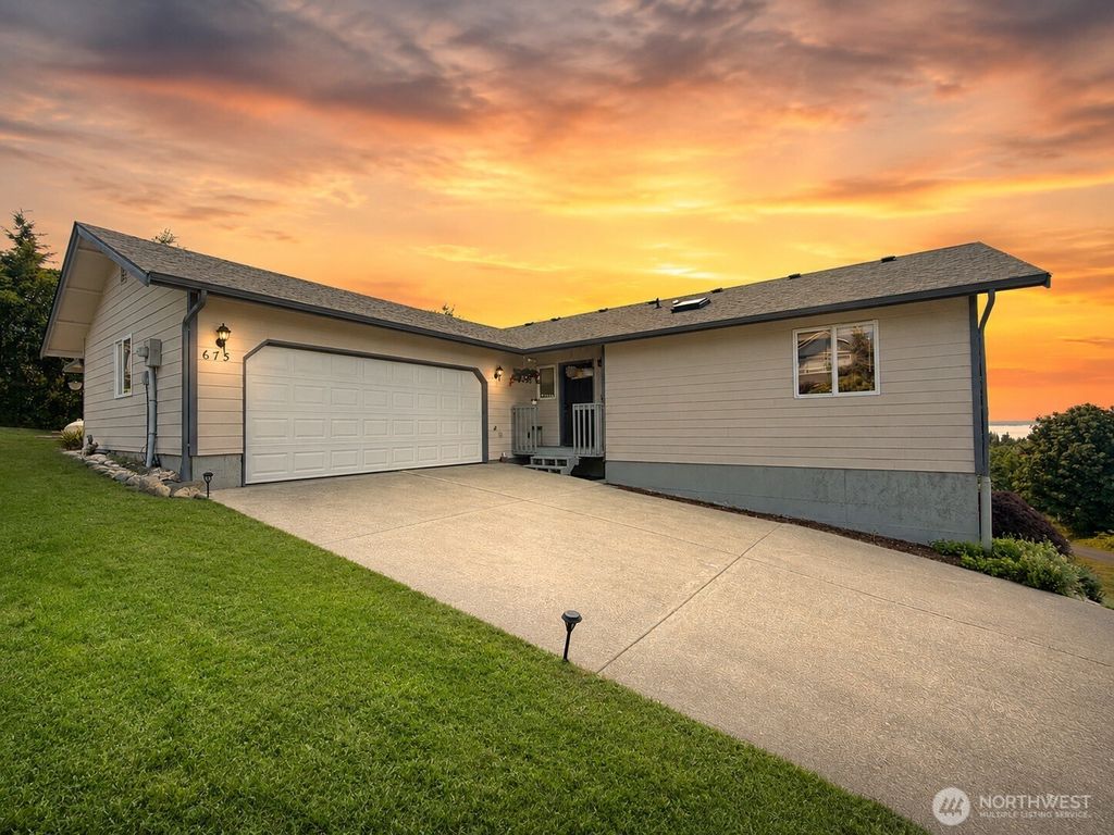 Photo of 673 Majestic View Lane, Camano Island, WA 98282 (MLS # 2543414)