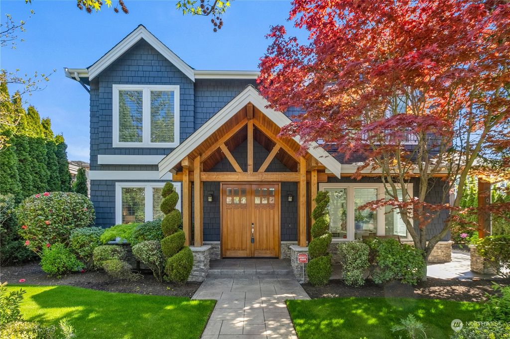 Photo of 308 2nd Street S, Kirkland, WA 98033 (MLS # 2243674)