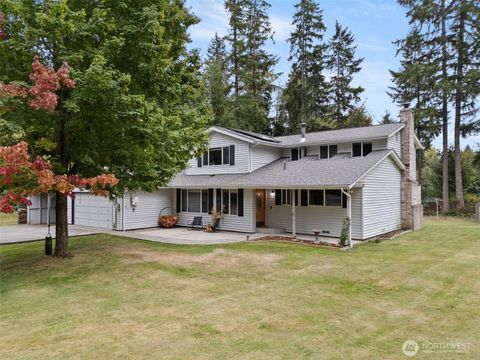 Photo of 450 NE Riverhill Drive, Belfair, WA 98528 (MLS # 2438542)