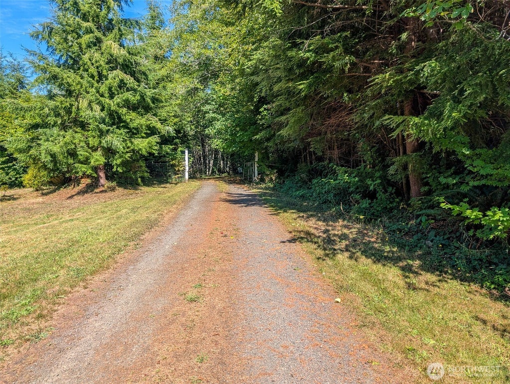 Photo of 10270 State Route 101, Raymond, WA 98577 (MLS # 2579179)