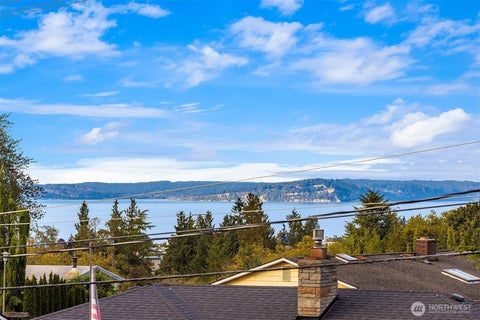 Photo of 554 Paradise Lane Ln #C202, Edmonds, WA 98020 (MLS # 2590835)