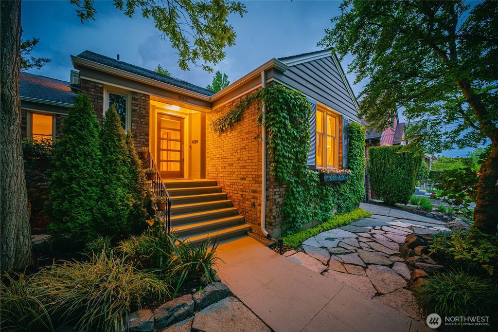 Photo of 650 NW 78th Street, Seattle, WA 98117 (MLS # 2342807)