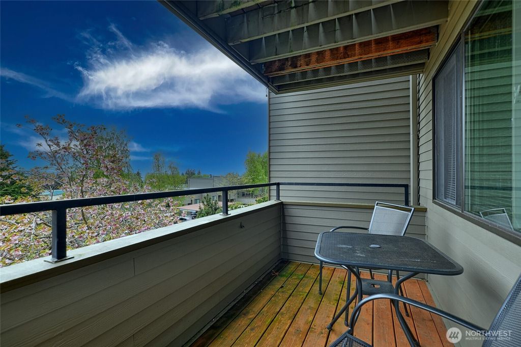 Photo of 4891 76th Street SW #C302, Mukilteo, WA 98275 (MLS # 2368556)