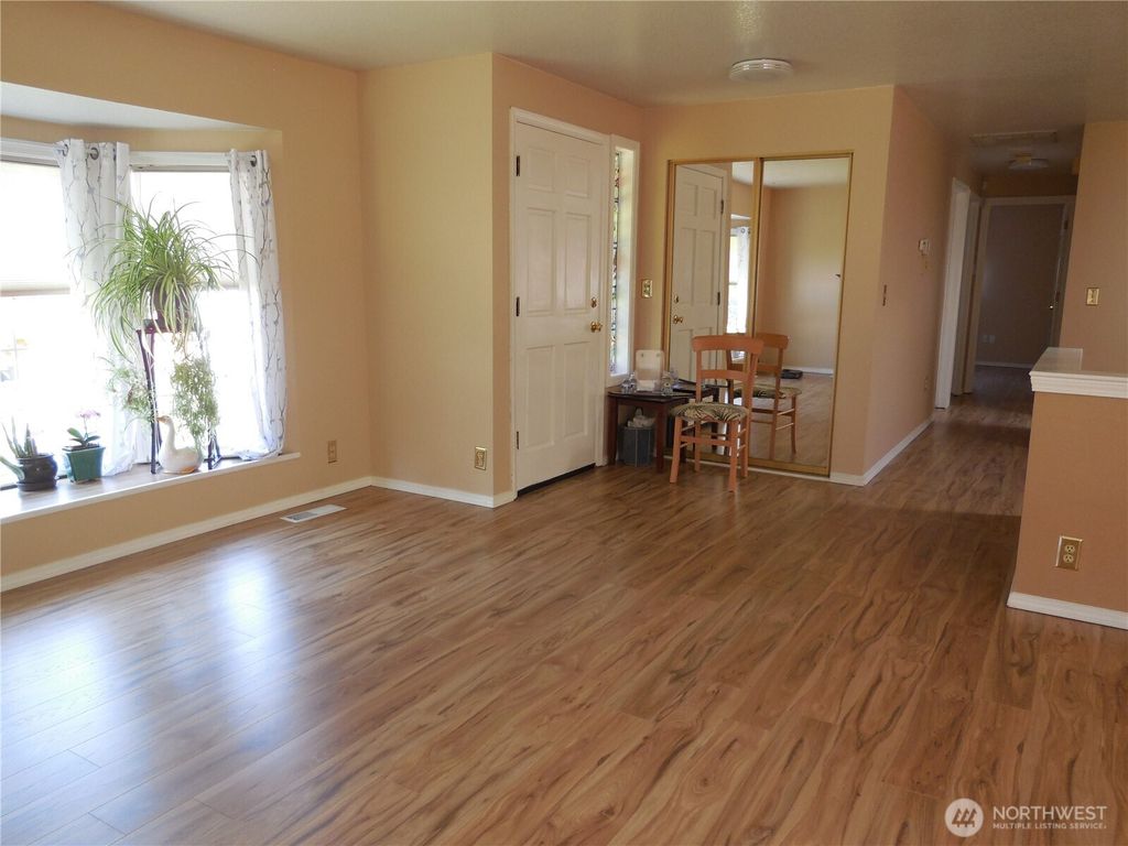 Photo of 5036 Beach Way NE, Olympia, WA 98516 (MLS # 2459833)