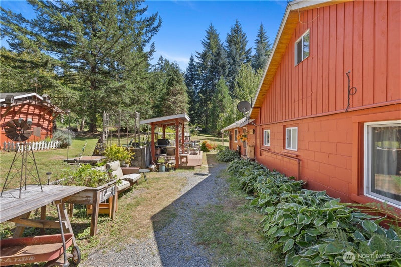 5727 Scherrer Road
