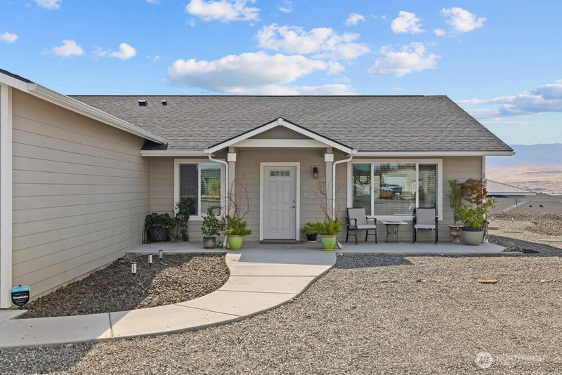 208 Moon River View