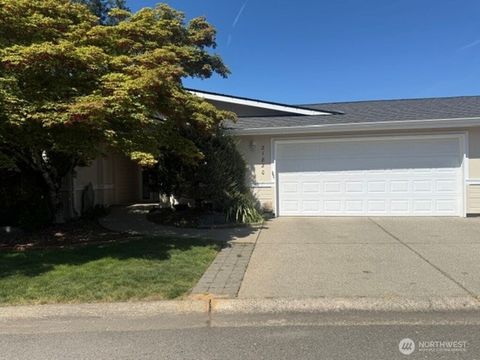 Photo of 21820 SE 275th Street #6, Maple Valley, WA 98038 (MLS # 2521874)