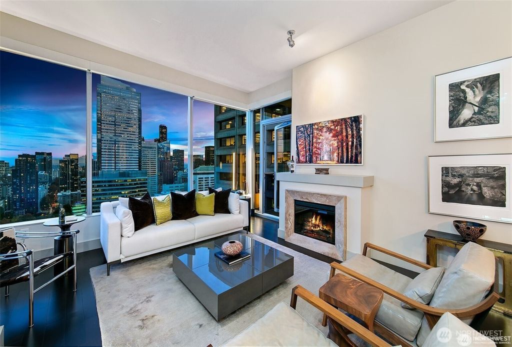 Photo of 737 Olive Way #3606, Seattle, WA 98101 (MLS # 2453001)