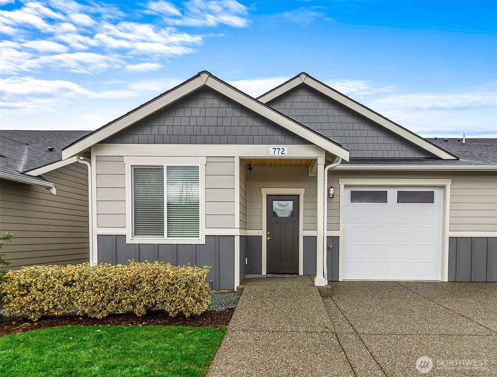 Photo of 772 Parkland Loop, Sedro Woolley, WA 98284 (MLS # 2495315)
